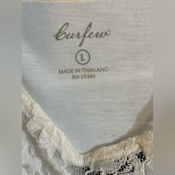 Miss CHIEVOUS Lace sleeveless Button Top  (LG)
Curfew White Tank (LG) - Picture 11 of 11